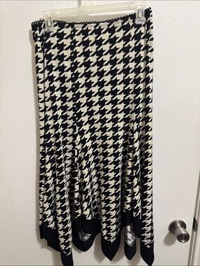 Chapter One Houndstooth Stretch Asymmetrical Hem Women’s Small Flowy Classic